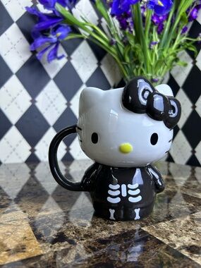 Hello Kitty Skeleton Mug Sanrio Halloween Sculpted Character Cup